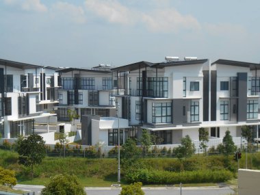 SEREMBAN, MALAYSIA - 08 Temmuz 2017: Malezya 'da çift katlı lüks teras 