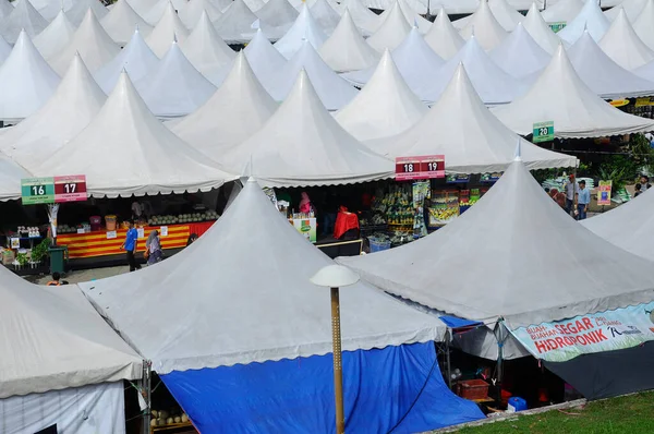 Serdang Malasia Julio 2017 Gente Visita Mercado Los Agricultores Aquí —  Fotos de Stock