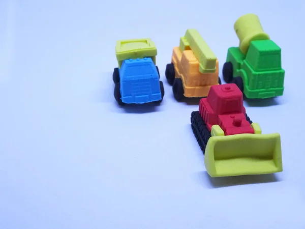 Modelo Miniatura Máquina Pesada Construcción Hecha Caucho Sintético Colorido Aislado —  Fotos de Stock