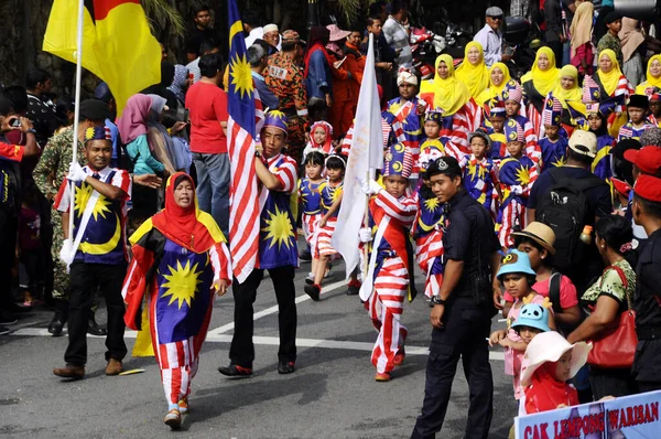 Kuala Lumpur Malaysia Agosto 2019 Abito Malese Realizzato Con Bandiera — Foto Stock