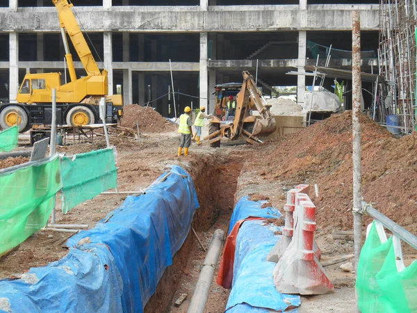 Seremban Malaysia February 2017 Podzemní Potrubí Služby Leží Pracovníky Staveništi — Stock fotografie