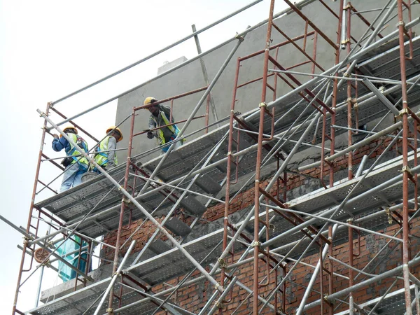 Seremban Malaysia Septembro 2016 Trabalhadores Construção Civil Que Usam Arneses — Fotografia de Stock