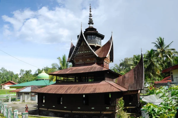 Sumatera Indonesia Junio 2014 Fachada Surau Nagari Lubuk Bauk Tanah — Foto de Stock