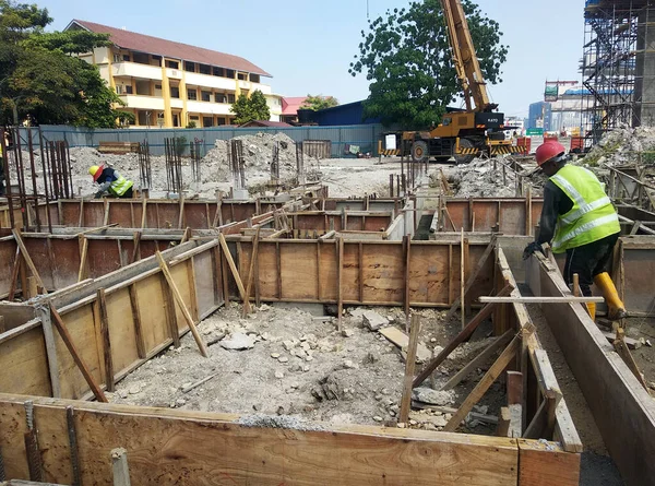 Penang Malaysia March 2021 Výstavba Pozemního Trámu Staveništi Pomocí Překližky — Stock fotografie