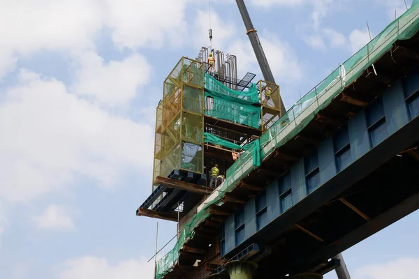 Penang Malaysia Juli 2021 Megainfrastrukturen Uppbyggnad Byggarbetare Utför Arbete Med — Stockfoto
