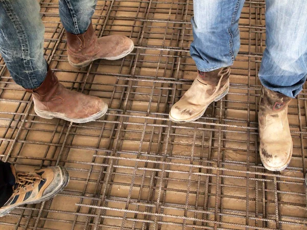 Penang Malaysia Αυγουστου 2020 Εργάτες Κατασκευών Που Φορούν Παπούτσια Ασφαλείας — Φωτογραφία Αρχείου
