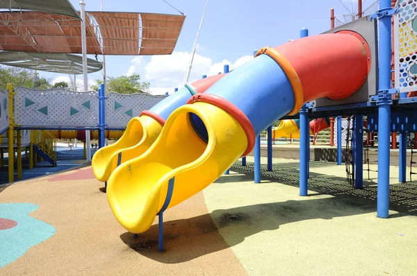 Parque Infantil no Cyberjaya Lake Garden, Malásia — Fotografia de Stock