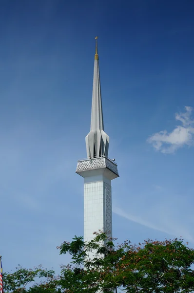 Minaret w aka krajowych Meczet Malezja Muzułmańskie Negara — Zdjęcie stockowe