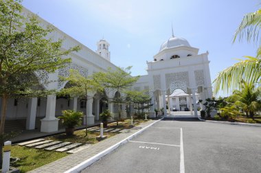 Sultan Ismail Camii Chendering, Terengganu içinde