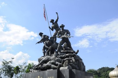 Tugu Negara Malezya aka Ulusal Anıtı
