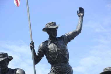 Tugu Negara Malezya aka Ulusal Anıtı