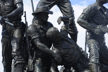 Tugu Negara Malezya aka Ulusal Anıtı