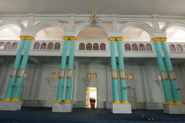 Interieur van de moskee van Sultan Ismail in Muar — Stockfoto