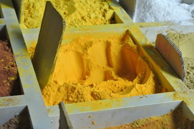 Kuching, Malezya Hint pazarında çeşitli baharatlar