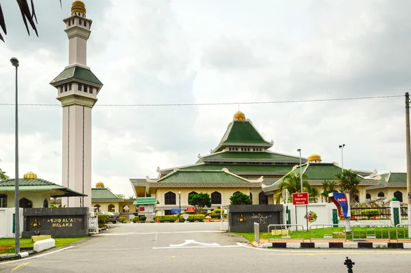 阿尔阿齐姆清真寺在马六甲，马来西亚 — 图库照片