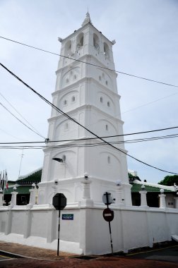 Minare Kampung Kling caminin içinde Malacca, Malaysia