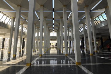 Malezya ulusal Camii aka Mescidi Negara iç