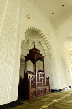 Malezya Senai havaalanında Sultan Ismail Havaalanı caminin iç