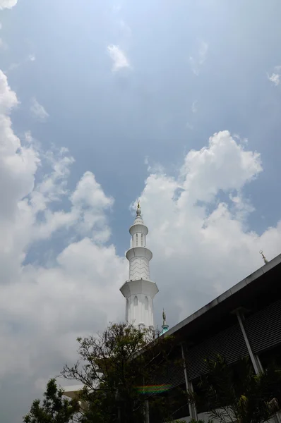 Sultan Ismail lufthavn Mosque på Senai lufthavn i Malaysia – stockfoto