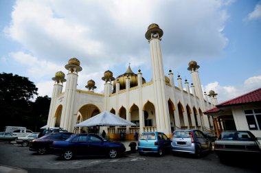 Sultan Mahmud Camii Kuala Lipis içinde