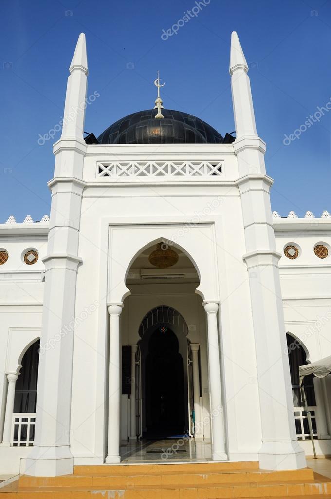 Alwi Mosque In Kangar Perlis Malaysia Stock Photo C Aisyaqilumar 73964937