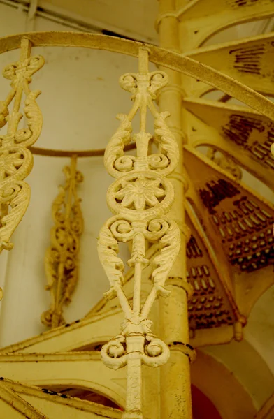 Spiral metal staircase detail and design at Sultan Abu Bakar State Mosque in Johor Bharu, Malaysia — Stock Photo, Image