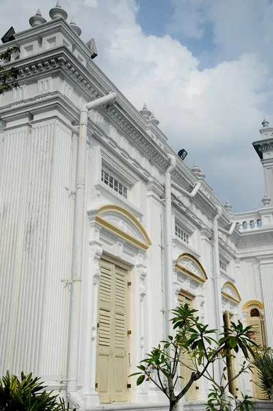 Architektonisches Detail an der Sultan-Abu-Bakar-Staatsmoschee in Johor-Bharu, Malaysia — Stockfoto