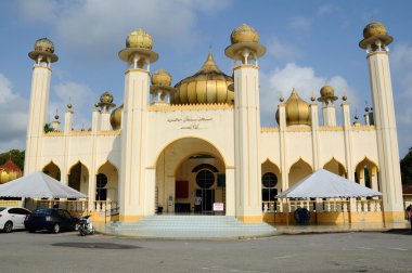 Sultan Mahmud Camii Kuala Lipis içinde
