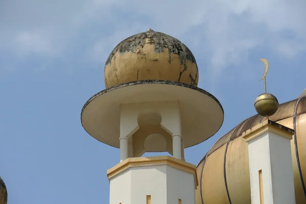 建筑细部的瓜拉立卑苏丹马哈茂德清真寺 — 图库照片