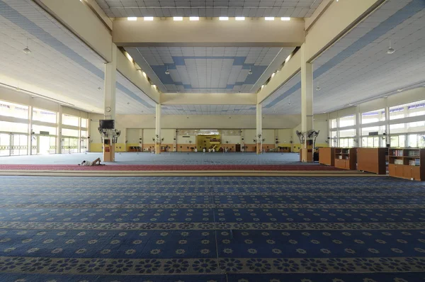 Meczet Universiti Putra Malezji w Serdang, Selangor, Malezja — Zdjęcie stockowe