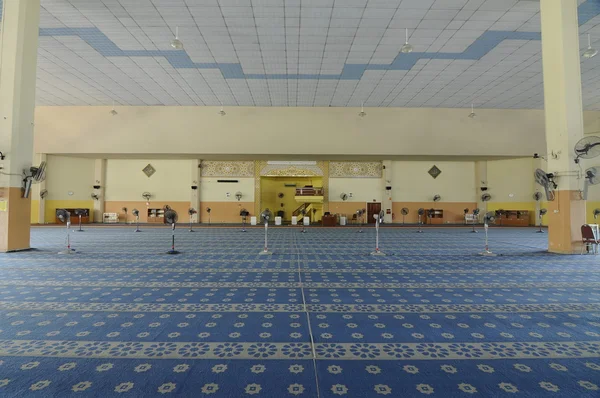 Masjid Universiti Putra Malasia en Serdang, Selangor, Malasia — Foto de Stock