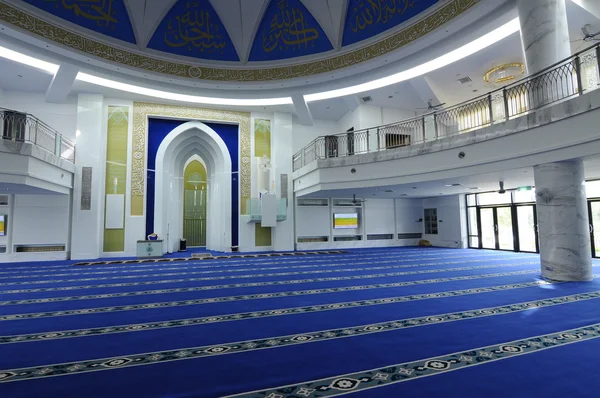 Wnętrze meczetu Puncak Alam w Selangor, Malezja — Zdjęcie stockowe