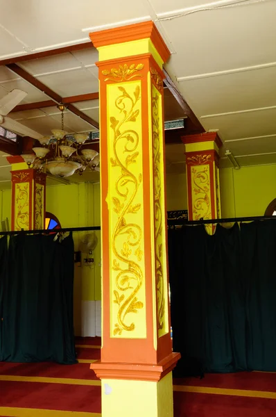 Column docation detail at Masjid Kariah Dato Undang Kamat, Johol, Negeri Sembilan — Stock Photo, Image