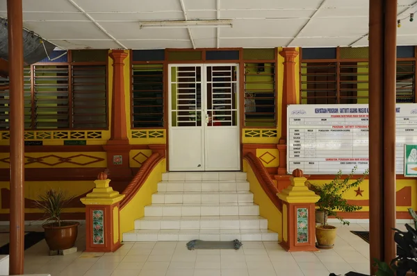 Entrance of Masjid Kariah Dato Undang Kamat, Johol, Negeri Sembilan — Stock Photo, Image