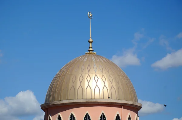 Cúpula da nova mesquita de Masjid Jamek Jamiul Ehsan t.c.p. Masjid Setapak — Fotografia de Stock