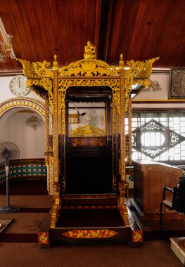 Mescidi Tengkera ya da Malacca Tranquerah Camii