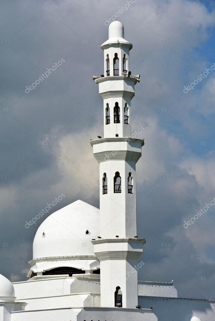 Tengku Tengah Zaharah Mosque in Terengganu