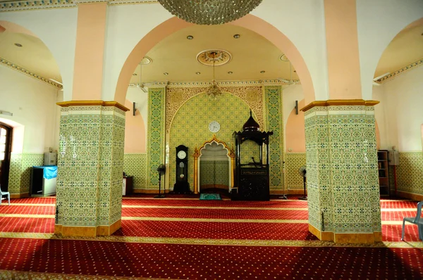 Interior de la mezquita musulmana de la India en Ipoh, Malasia — Foto de Stock