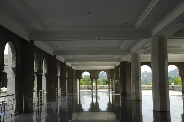 Federal Bölge Camii aka Mescidi Vilayet Persekutuan iç — Stok fotoğraf