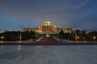 Gün batımı görünümü t Perdana Putra Putrajaya, Malezya