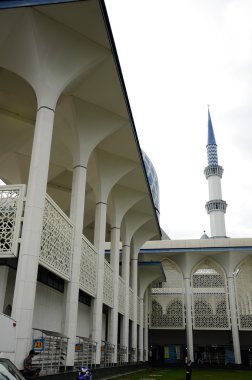 Sultan Salahuddin Abdul Aziz Shah Camii