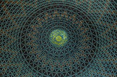 Sultan Salahuddin Abdul Aziz Shah cami de İslam geometrik desen