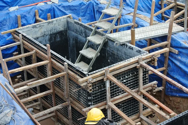 Pile cap formwork made from polymer at the construction site. — Stock Photo, Image