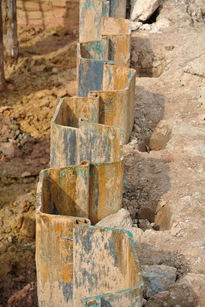 Pilha de chapa de aço parede de retenção — Fotografia de Stock