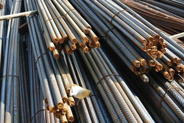 Steel reinforcement bars. Steel rods or bars used to reinforce concrete — Stock Photo, Image