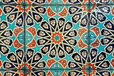 İslam geometri desenli dekoratif duvar karosu