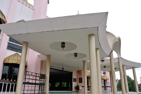Kuching stad moskén Arvidsson Masjid Bandaraya Kuching i Sarawak, Malaysia — Stockfoto