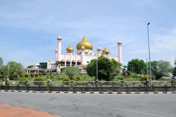 Fødested: Kuching Town Mosque alias Masjid Bandaraya Kuching i Sarawak, Malaysia - Stock-foto