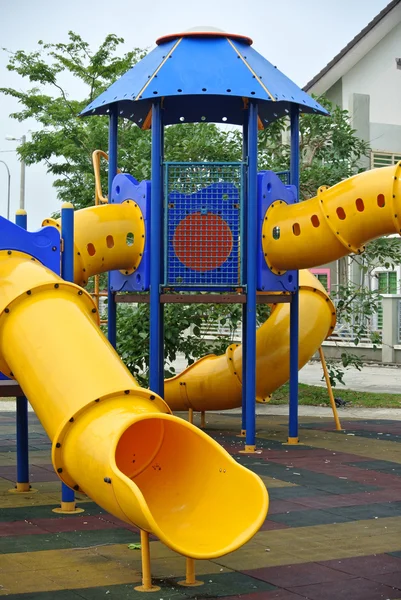 Aire de jeux extérieure pour enfants à Selangor, Malaisie — Photo