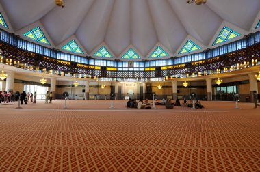 Malezya ulusal Camii aka Mescidi Negara iç